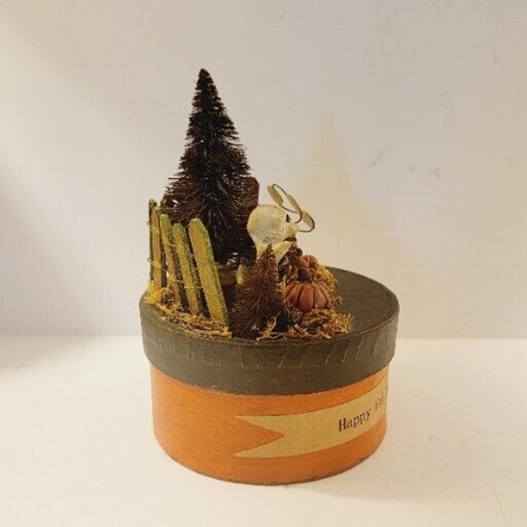 ESC Trading 2002 BOO Backyard Scenery Box Signed Butler RARE - Picture 5 of 6